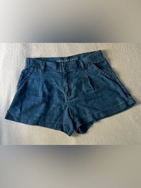 American Eagle High-Rise Trouser Short Size 8 100% Lyocell Blue
